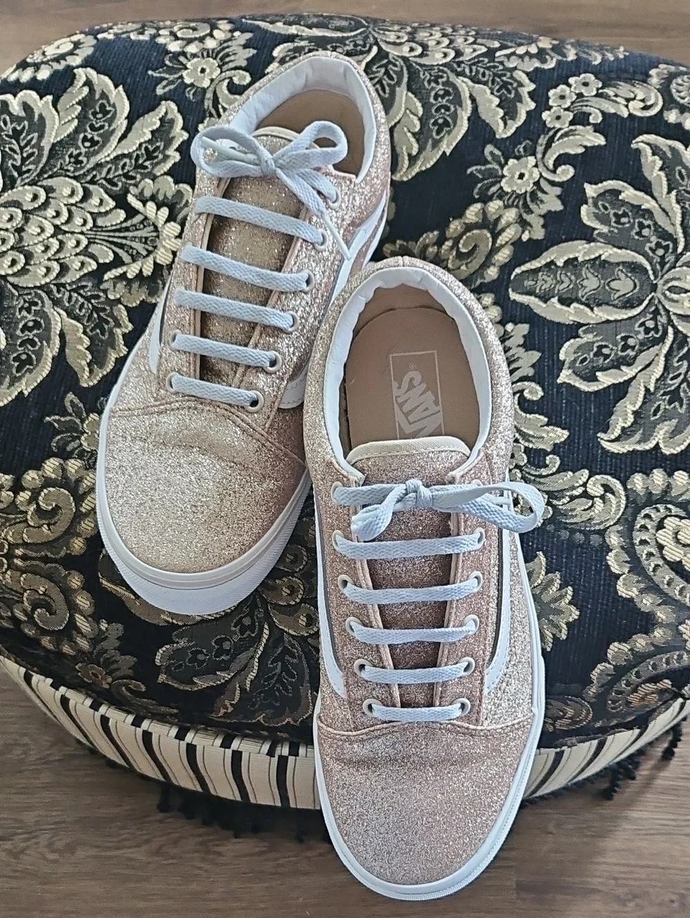 Vans Womenโs Glitter Old Skool Sneakers - Rose Gold - Picture 1 of 13